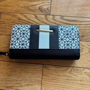 Geometric Black and White Women's Wallet